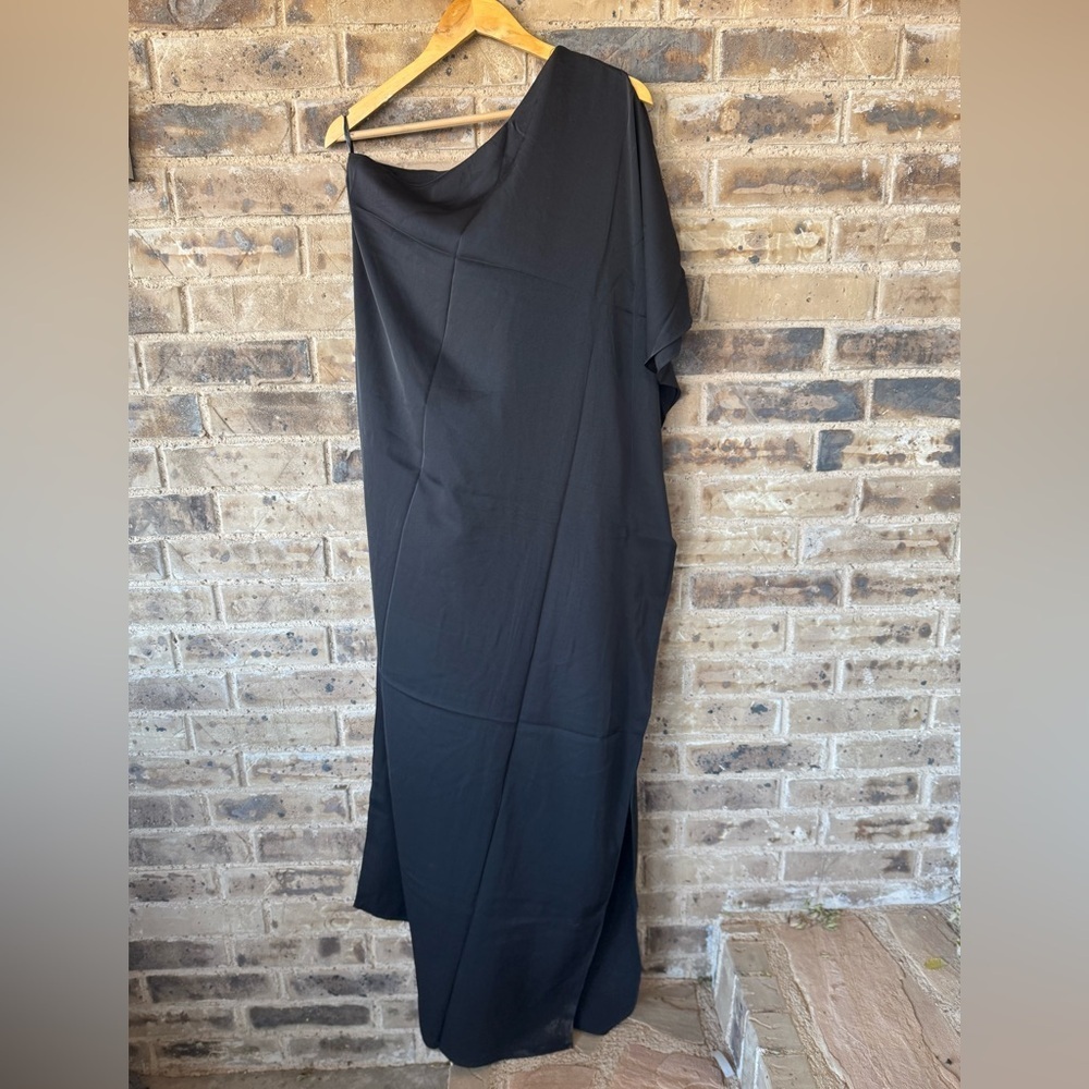 Unbranded Elegant Black Women's cold shoulder Dress Sz M
